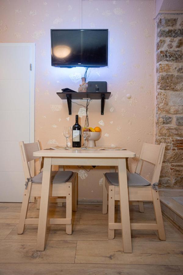 Splitska Kala Apartment Екстериор снимка